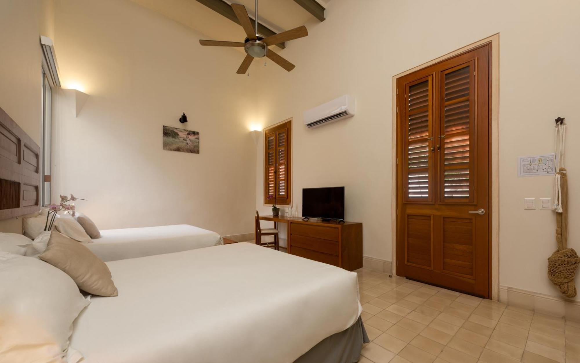 Villa Orquidea Boutique Hotel Merida Exterior photo